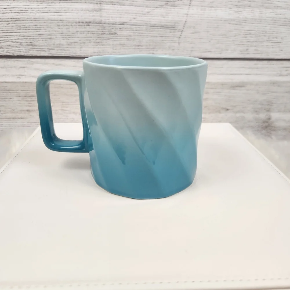 Starbucks Blue Ombre Twist Ribbed Ceramic Mug 14oz